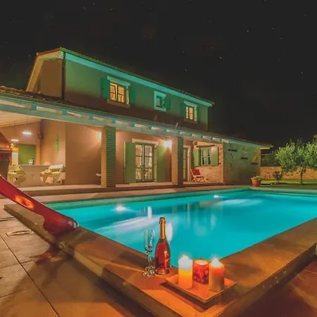 Igo By Istrialux Villa *