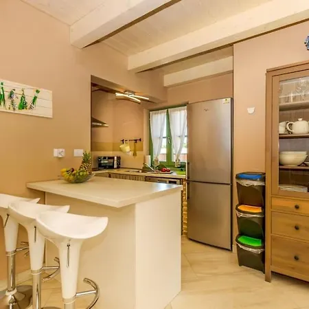 Igo By Istrialux Villa *
